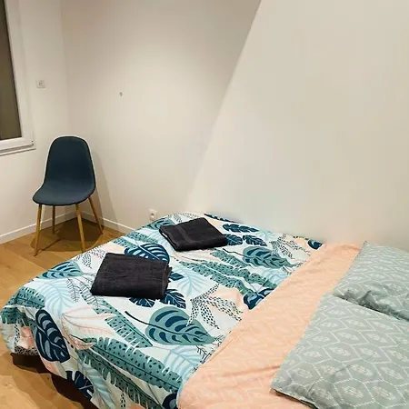 Agreable T3 - 70m2 Avec Petite Terrasse Apartment